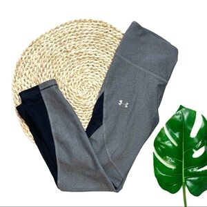 Under Armour HeatGear Gray Grey and white Mesh Mid-Rise Leggings Size Small